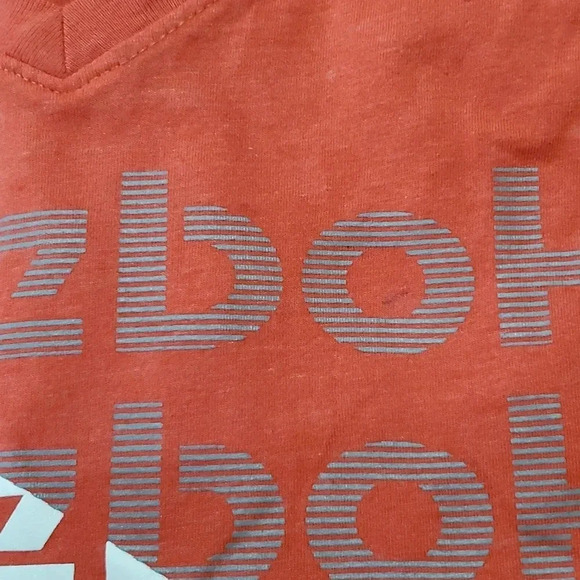 REEBOK TSHIRT - Picture 6 of 6